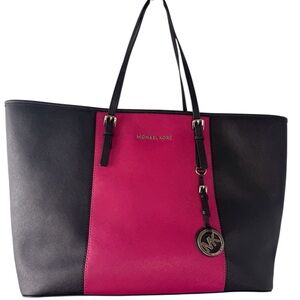 MICHAEL Michael Kors Jet SetTravel Tote Color Block Saffiano Blk/D. Pink EUC
